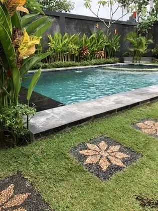 Cantika Guest House - Havuz