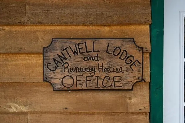 Cantwell Lodge - İç Mekan