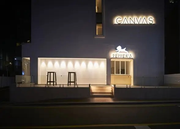 CANVAS HOSTEL