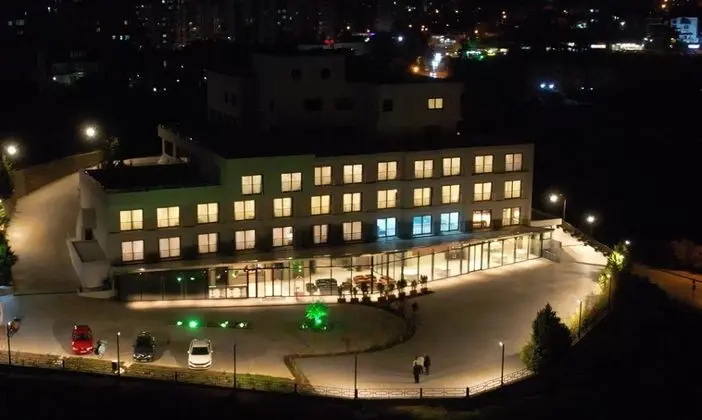 Canyon Hotel