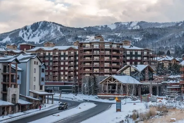 Canyons Village Condos by All Seasons Resort Lodging