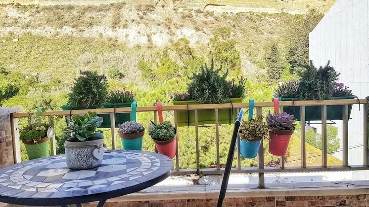 Caparica Cliff View by Host-Point - Öne Çıkan Resim