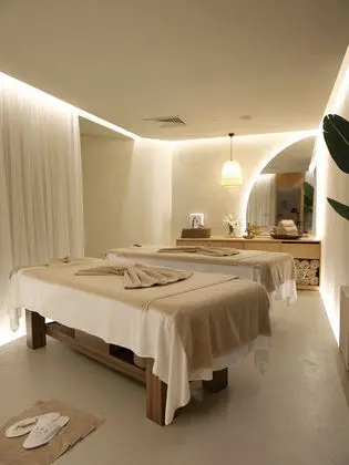 Cape Bodrum Luxury Hotel & Beach - 2