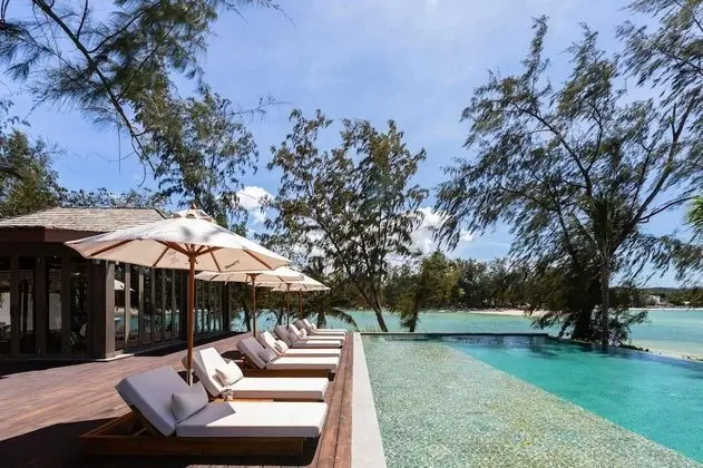 Cape Fahn Hotel Samui - Havuz