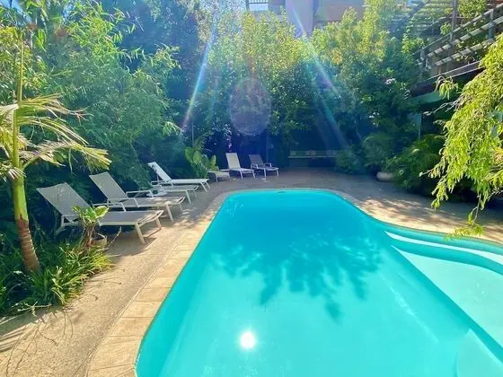 Cape Standard Guest House