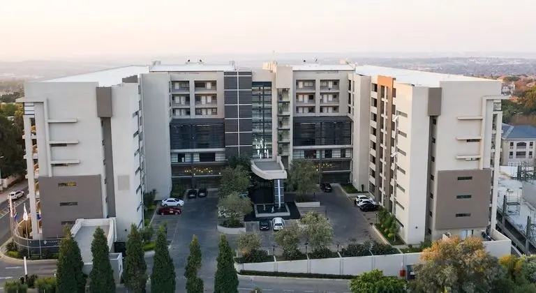 The Capital 20 West - Dış Mekan