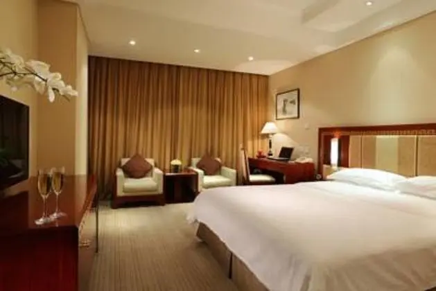 Capital Hotel Beijing - Oda