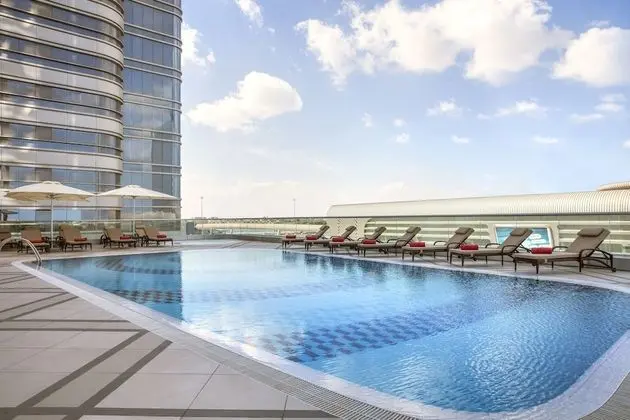 Capital Centre Arjaan by Rotana - Havuz