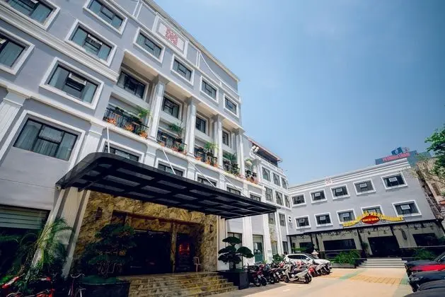 Capital Garden Hotel - Dış Mekan