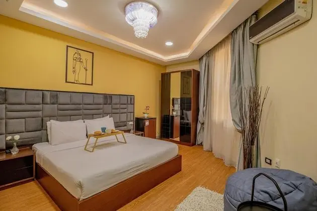 Capital Hotel