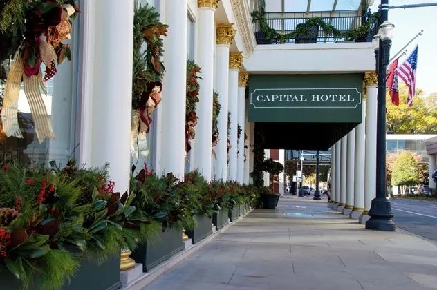 Capital Hotel - Dış Mekan
