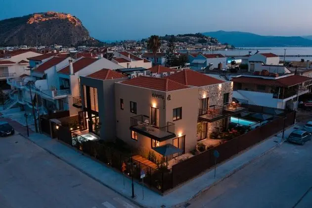 Capital Luxury Suites