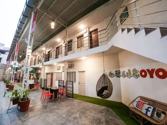 Capital O 10953 Dayal Lodge - A Boutique Hotel - Dış Mekan