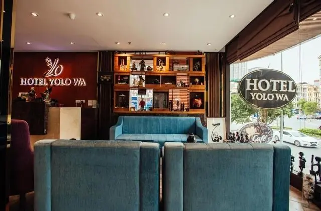 Capital O 1159 Yolo Wa Hotel - Lobi