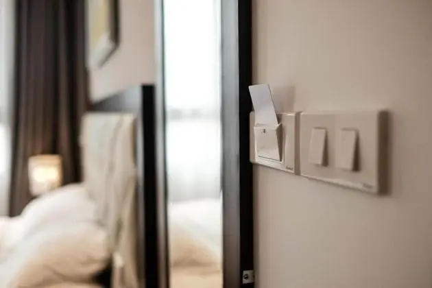 Capital O 1159 Yolo Wa Hotel - Oda Manzaraları