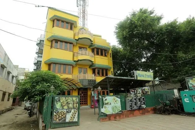 Capital O 15091 Gaurav Boarding House