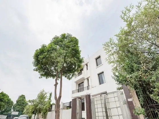 Capital O 15929 Comfort Residency - Dış Mekan
