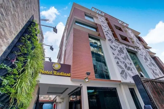 Capital O 16172 Hotel Radiant