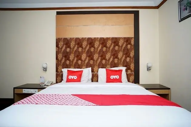 Capital O 1963 Hotel The New Benakutai - Oda