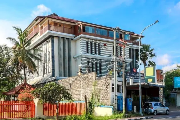 Capital O 2114 Grand Jimbaran Boutique Hotel - Dış Mekan