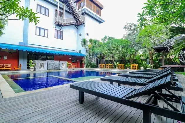 Capital O 2114 Grand Jimbaran Boutique Hotel - Havuz