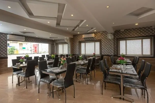 Capital O 22244 Citrine Residency - Yerinde Yemek