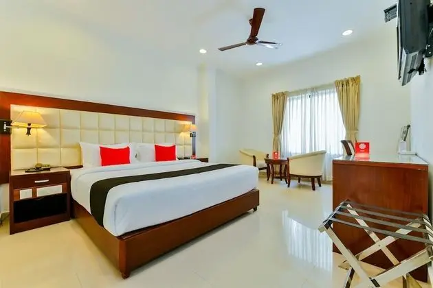 Capital O 23079 Ajantha Regency