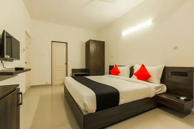 Capital O 23094 Mint Porvorim Suites - Oda