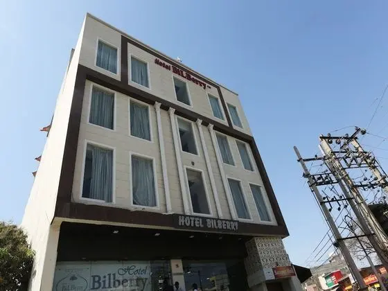 Capital O 2852 Bilberry Hotel