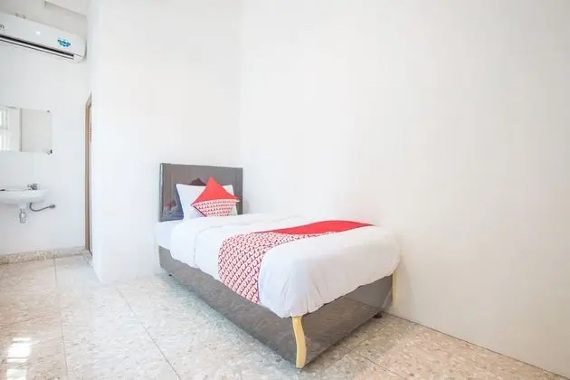 Capital O 332 Residence G17 Kemang - Oda