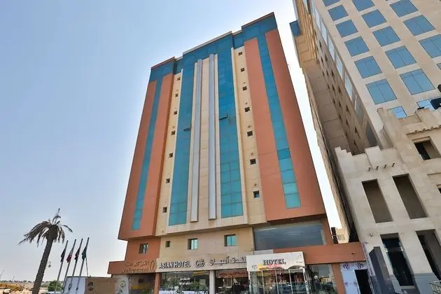 Capital O 338 Asian Hotel