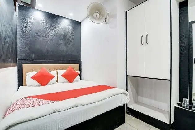 Capital O 38853 S Sumangalam Palace - Oda