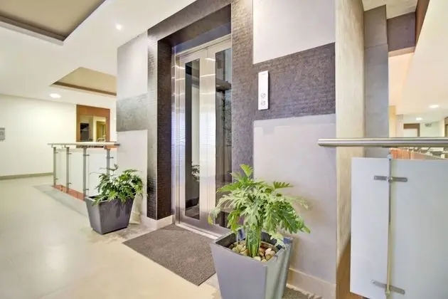 Capital O 41106 37th Crescent Boutique Suites - Lobi