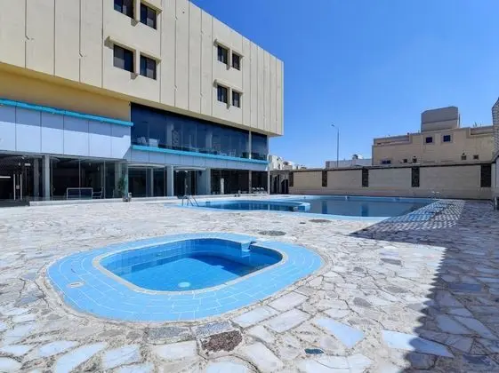Capital O 419 Al Safeer Hotel
