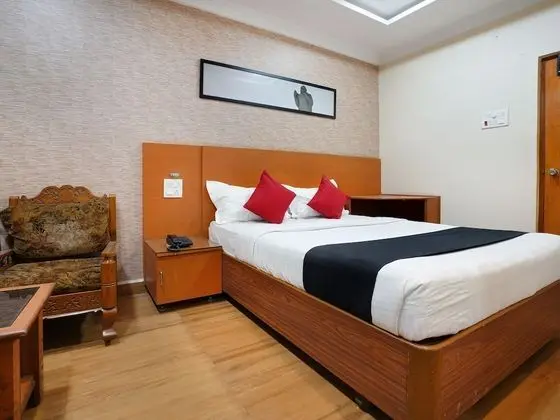 Capital O 46832 Gaayatri Residency - Oda