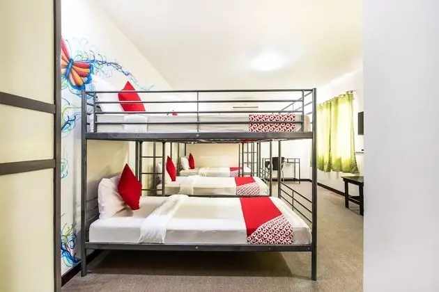 Capital O 494 Modern Peak Suites & Resorts - Oda