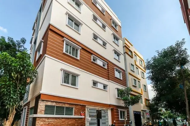 Capital O 62363 N R Residency - Dış Mekan