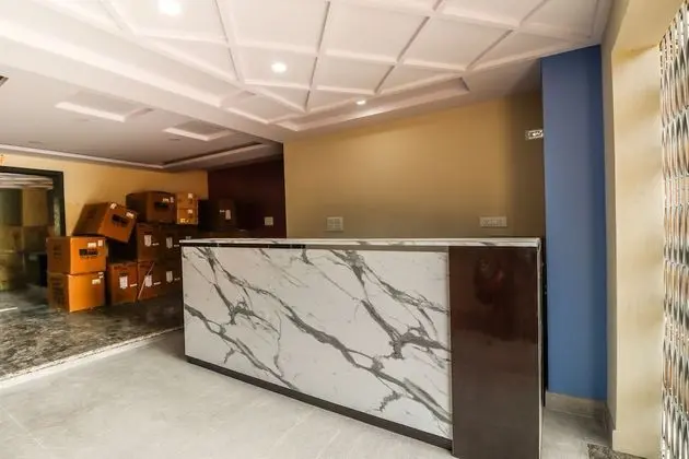 Capital O 62363 N R Residency - Lobi