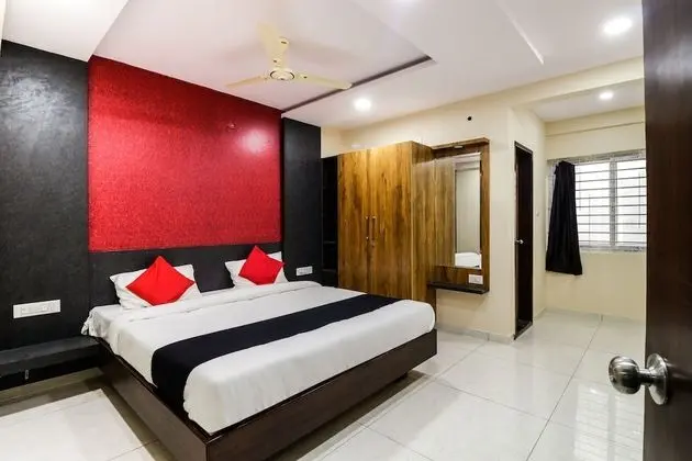Capital O 62363 N R Residency - Oda