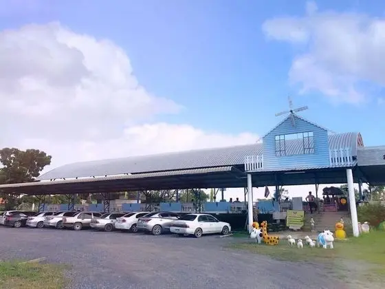 Capital O 75412 V Resort