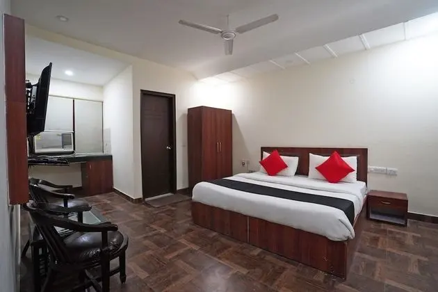 Capital O 8497 Hotel G Suites