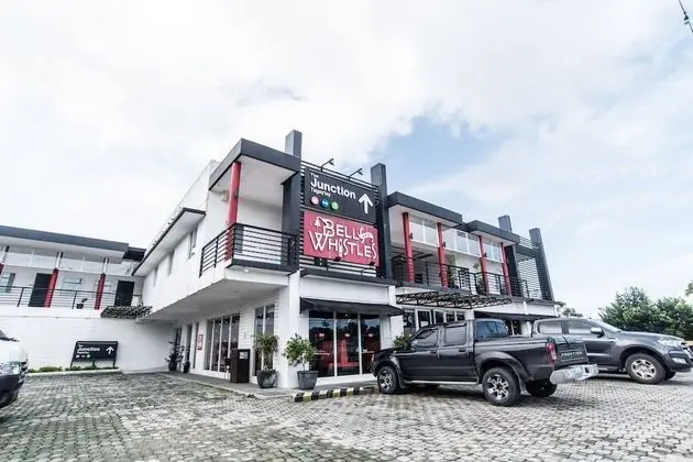 Capital O 919 V&s Vianshe Hotel And Events Place