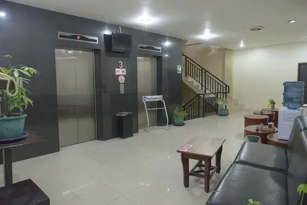 Capital O 988 Hotel Kapuas Dharma 2 - İç Mekan