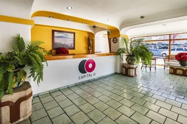 Capital O Colón, Jalisco - Lobi