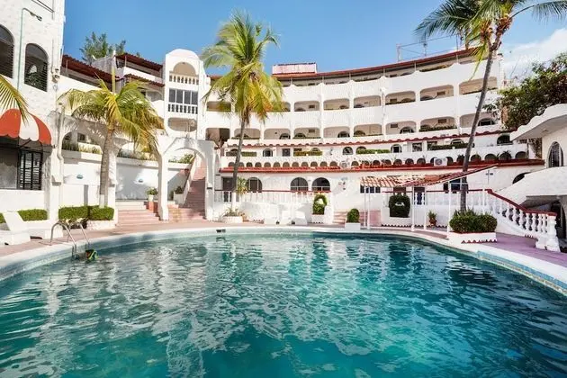 Capital O Pacific Paradise, Acapulco