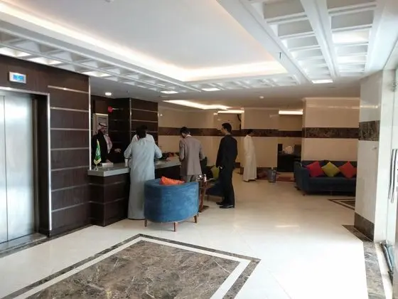 CAPITAL O512 Reef Al Madina - Lobi