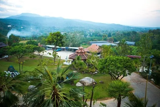CAPITAL O991 Honey Hills Villa