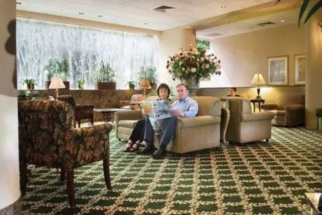 CAPITAL PLAZA HOTEL