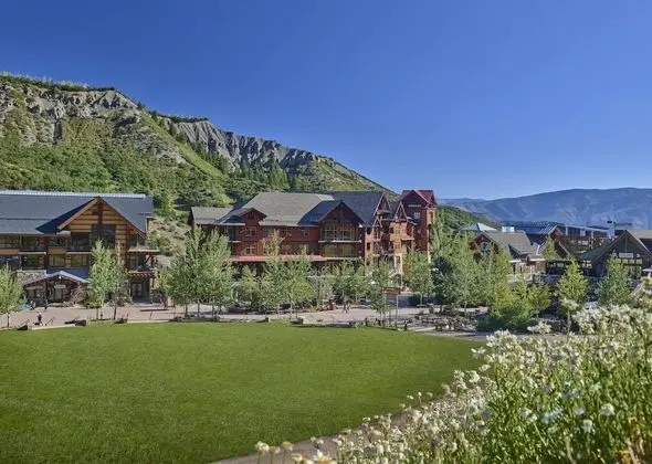Capitol Peak Lodge, a Destination by Hyatt Residence