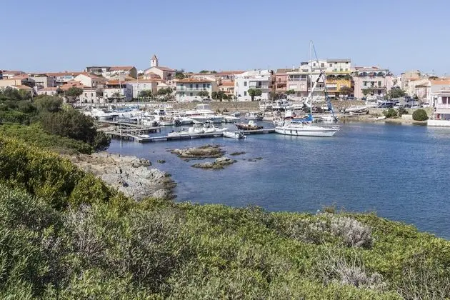 Capo Falcone Charming Apartments - Plaj